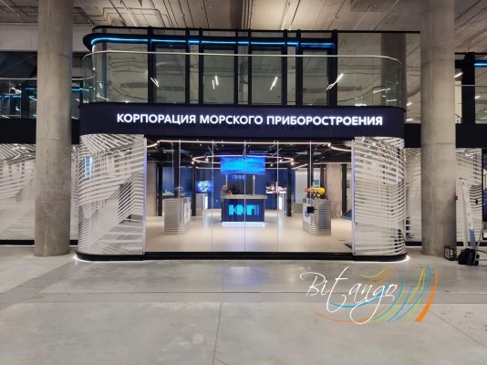 Безрамное остекление в музее Военно-морской славы России (г. Кронштадт)