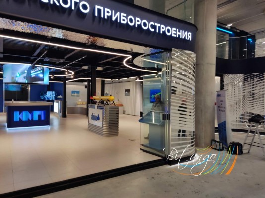 Безрамное остекление в музее Военно-морской славы России (г. Кронштадт)